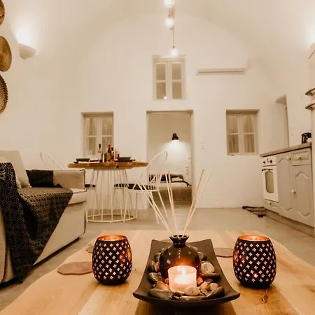 Evnoikon I- Jacuzzi Cave House In 度假居 费拉